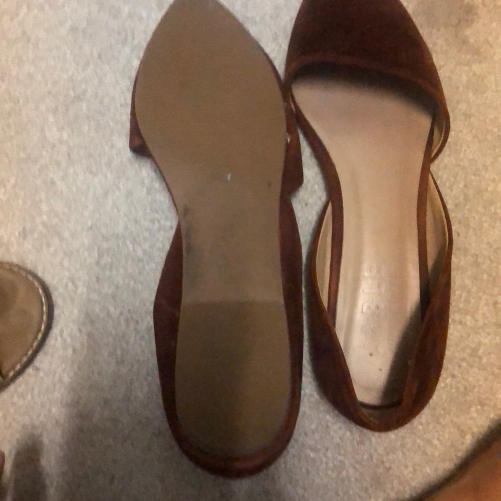 Shoes - Picture 3 of 4